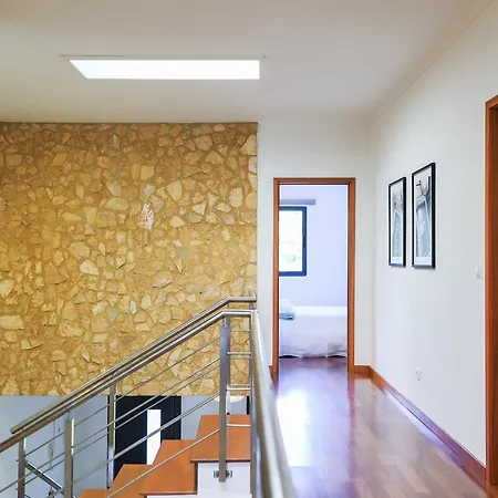 A Casa Da Ines * São Vicente Ferreira